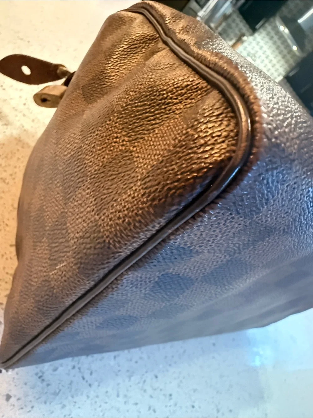 Louis Vuitton Damier ebene speedy 30.